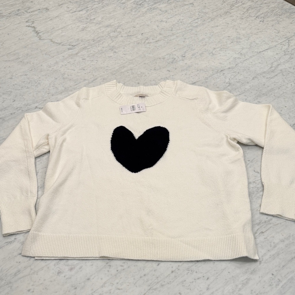 NWT*** LOFT Cream Sweater with Black Heart - Picture 2 of 6